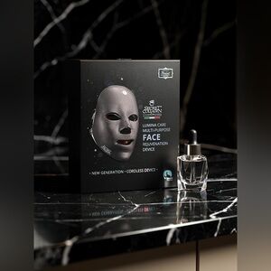 SC-FACE ELEMENT
Lumina Care Multi-Purpose Face Rejuvenation Device